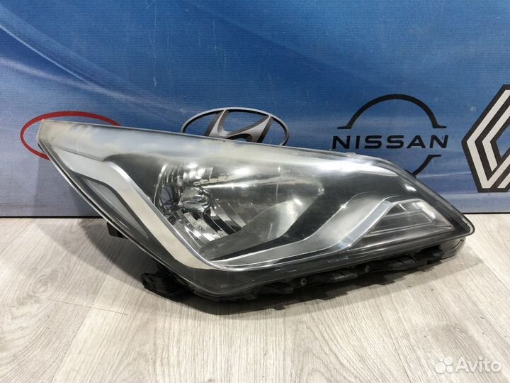 Фара Hyundai solaris Прав