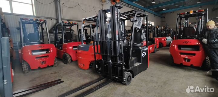 Вилочный погрузчик EP Equipment CPD15TVE3, 2024