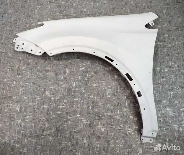 Крыло Рав 4 4 Оригинальное переднее левое 13-19
