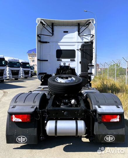 FAW J7 CA4180P77K25E5, 2023