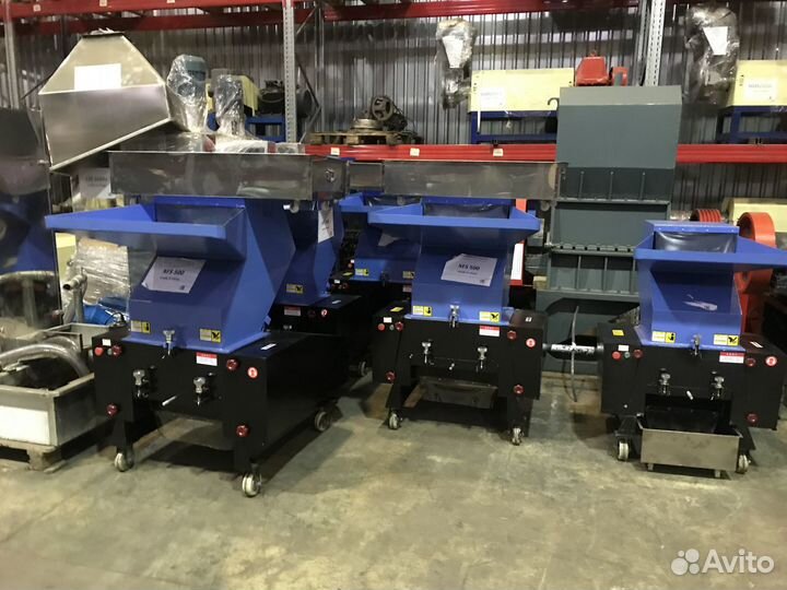 Дробилка измельчитель пластмассовых отходов