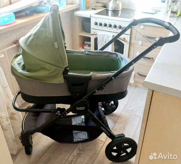 Коляска Britax 2 в 1 прогулочная +люлька