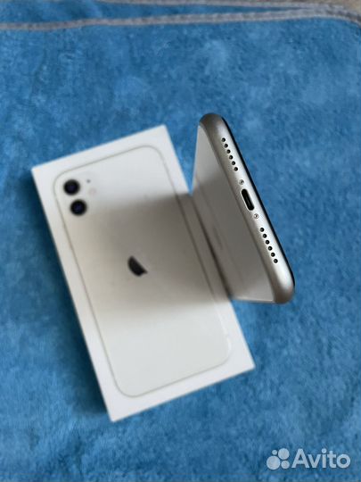 Телефон iPhone 11, 128 gb