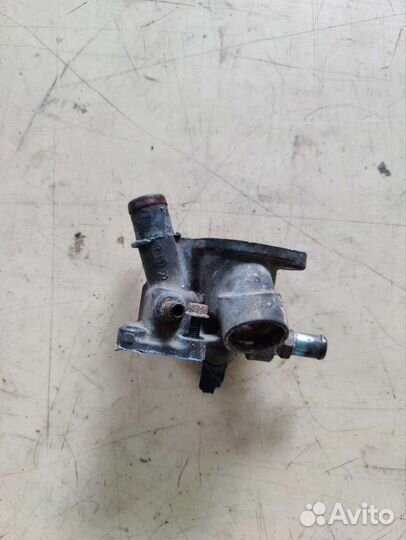 Корпус термостата mitsubishi lancer 7