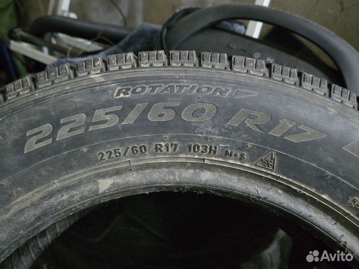 Pirelli Ice Zero FR 225/60 R17 103H