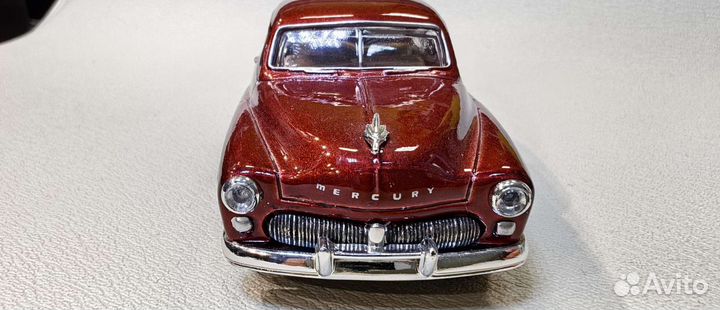 А/М. Модель автомобиля 1 43. Mercury 1949