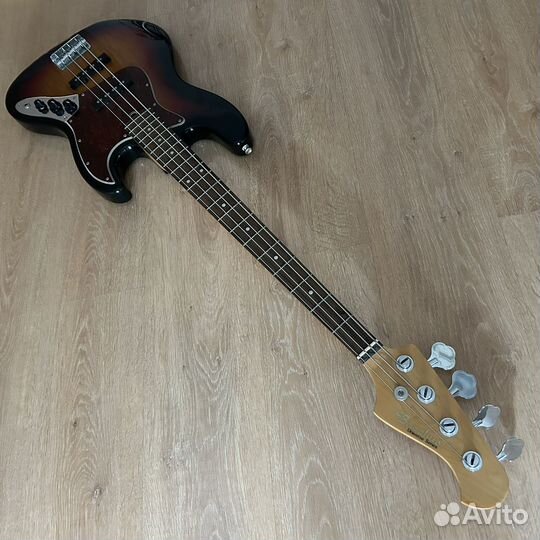Бас гитара Bacchus BJB-400R Jazz Bass