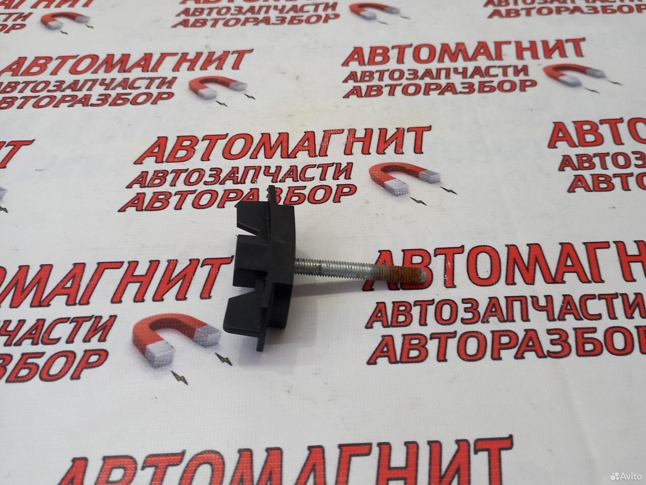 Болт запасного колеса Джили Кулрей SX11