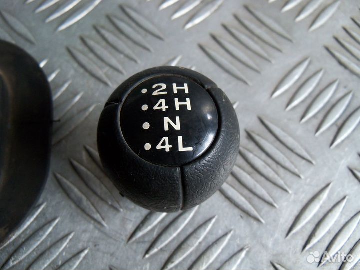 Чехол кулисы раздатки Nissan Patrol K160 / K260