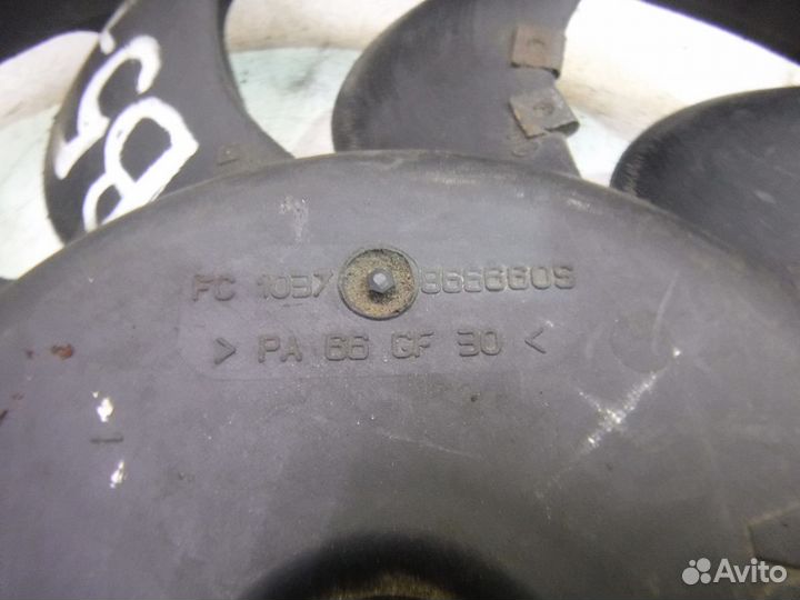 Вентилятор радиатора кондиционера VW Passat B5