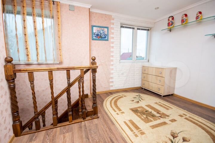 Дом 160 м² на участке 8,5 сот.