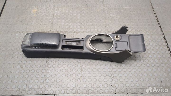 Консоль салона Lexus IS, 1999