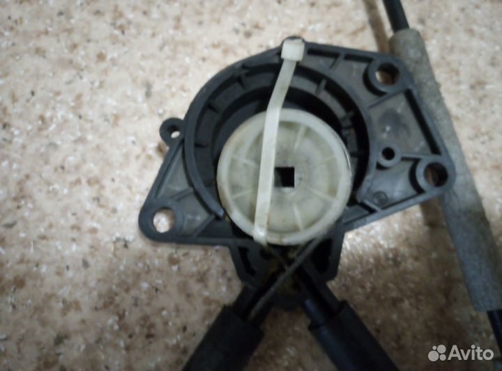 Стеклоподъёмник Калина