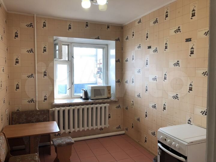 2-к. квартира, 50 м², 1/3 эт.
