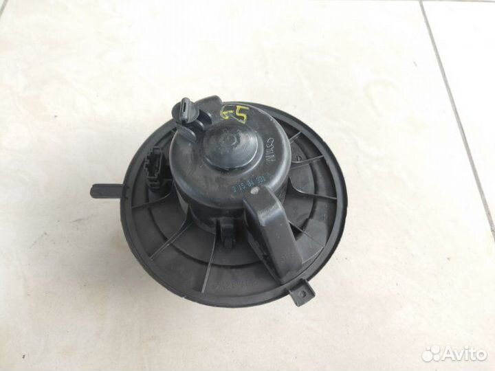 Мотор печки Volkswagen Passat B6 1.9 BKC 2005