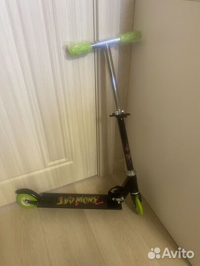 Самокат детский новый 2 в 1, зима, лето