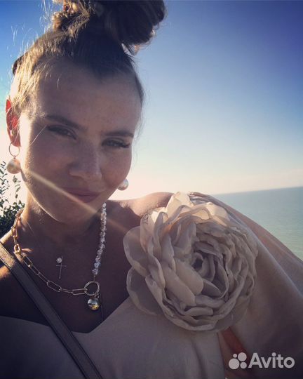 Брошь цветок из ткани