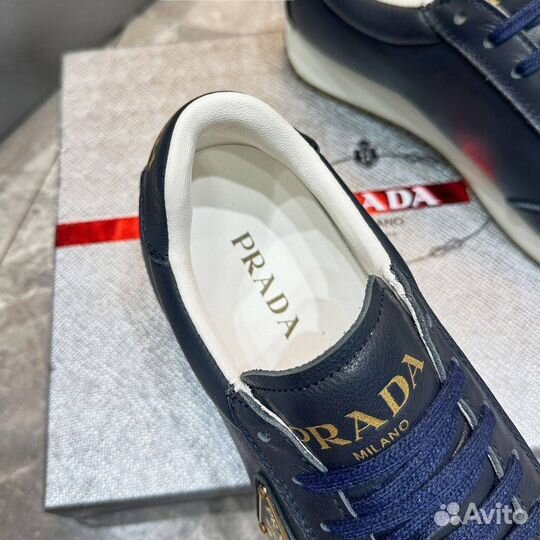 Кроссовки Prada