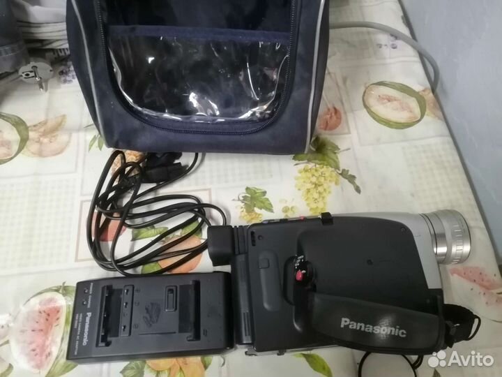 Видеокамера panasonic