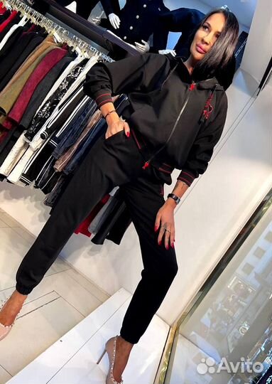 Костюм новый люксовый