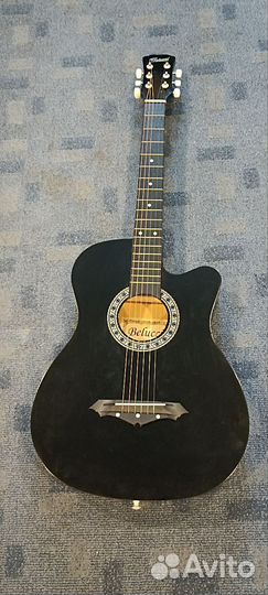Акустическая гитара