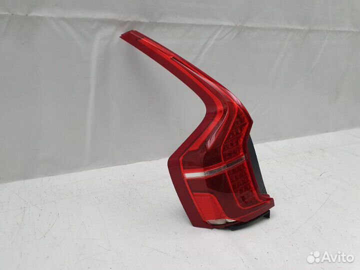 Фонарь левый Volvo Xc90 2