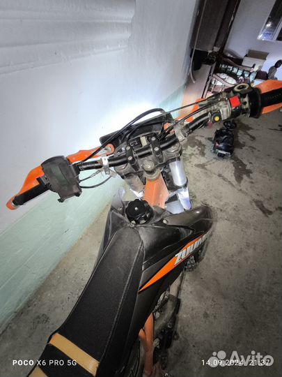 Мотоцикл Зумов 250 кубов