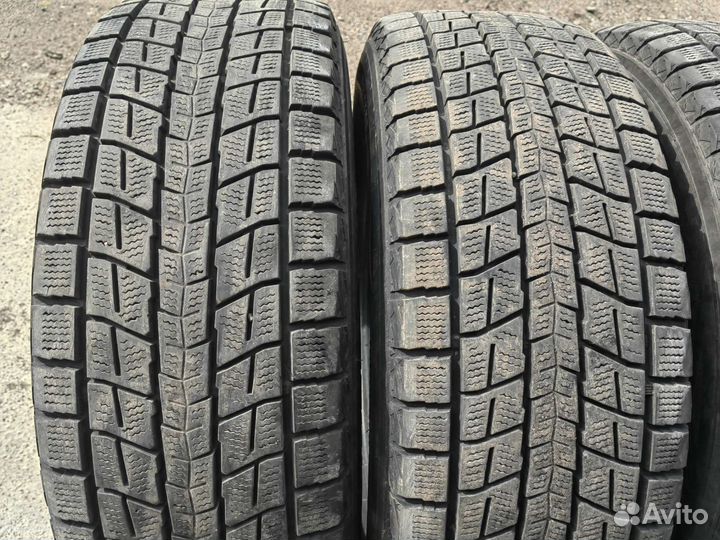 Dunlop Winter Maxx SJ8 235/60 R18 107R