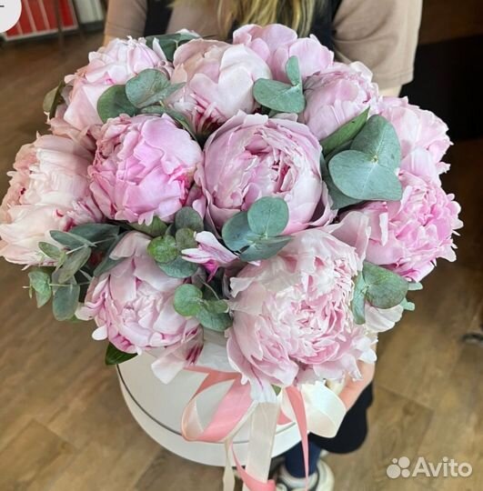 Цветы букеты пионы