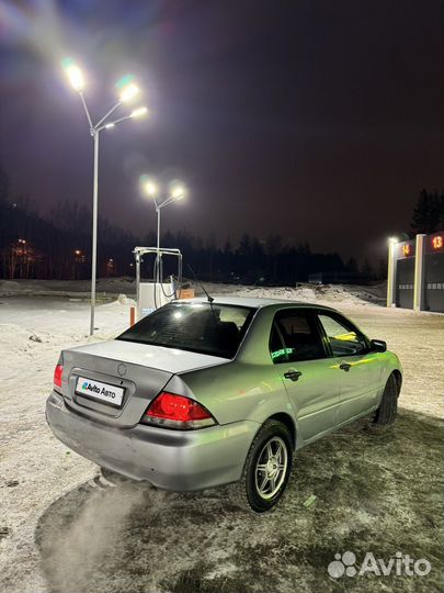 Mitsubishi Lancer 1.3 МТ, 2004, 250 000 км