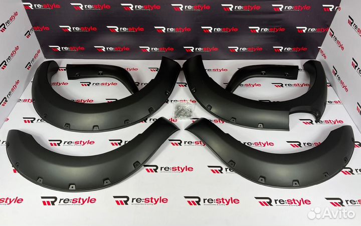 Фендера Ford Ranger 2011-2015 U1685