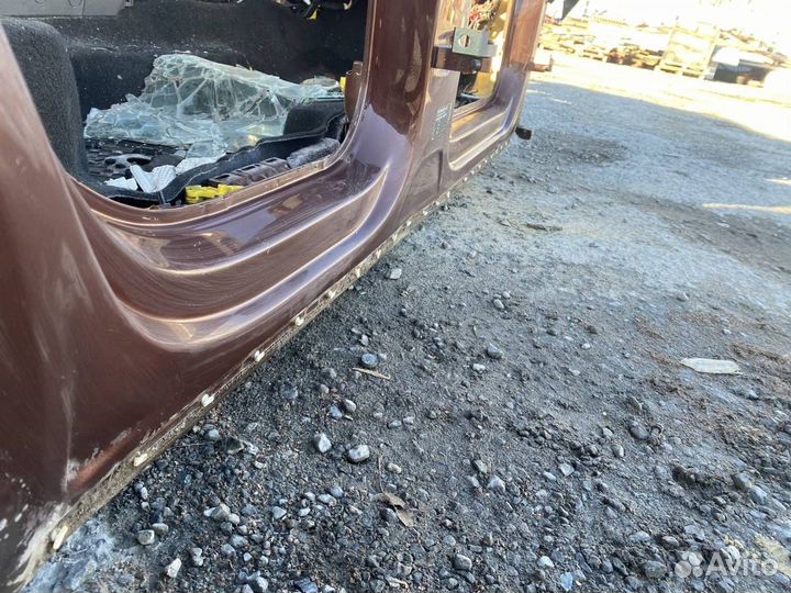 Порог со стойкой правый Volkswagen Tiguan 2017