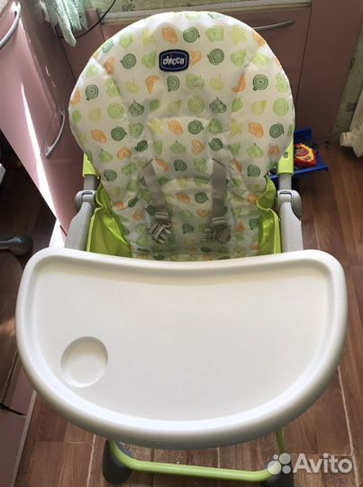 Стульчик для кормления Chicco Pocket Meal Green Ap