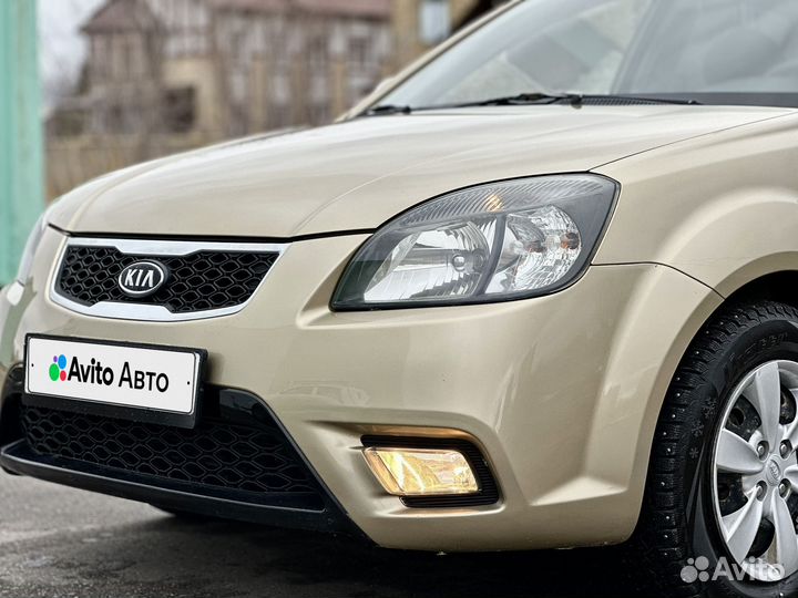 Kia Rio 1.4 AT, 2010, 93 168 км