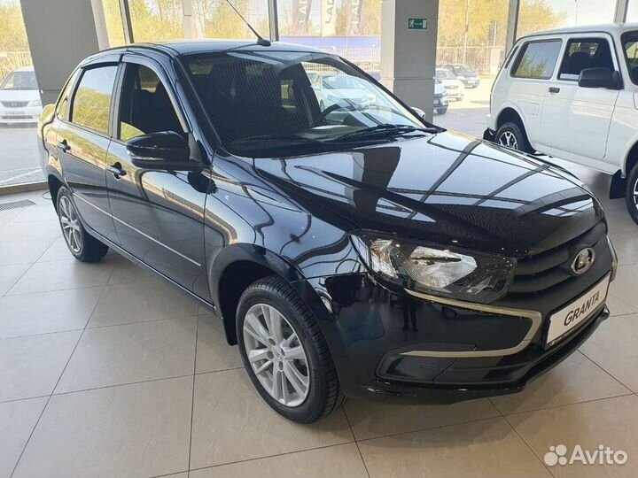 LADA Granta 1.6 МТ, 2023