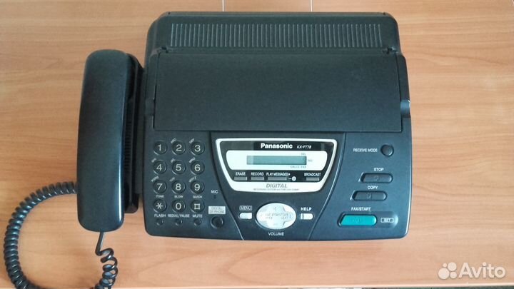Продаю телефон-факс Panasonic KX-FT78