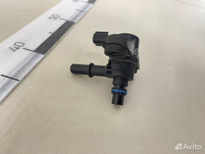 Клапан вентиляции топливного бака Ford Explorer 20