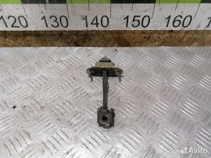 Ограничитель двери передний Ford Mondeo 2000-2007