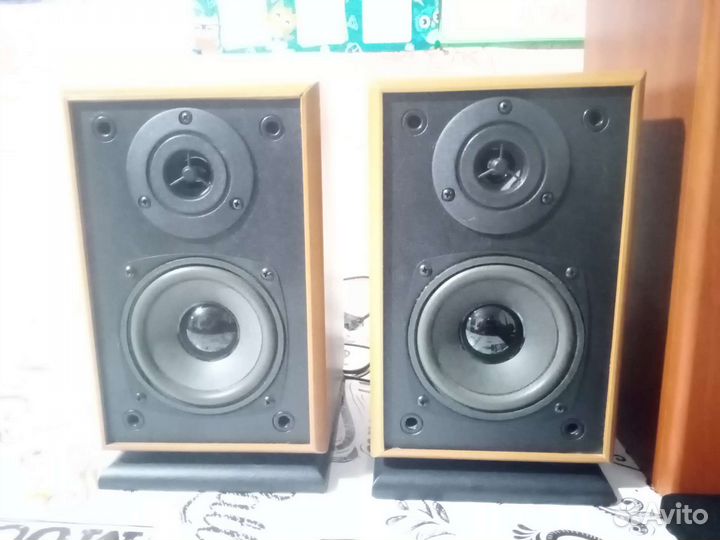 Колонки для компьютера sven 2.0