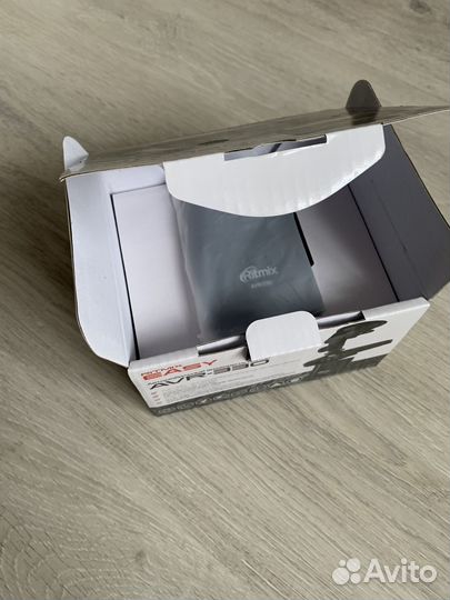 Видеорегистратор ritmix easy AVR-330