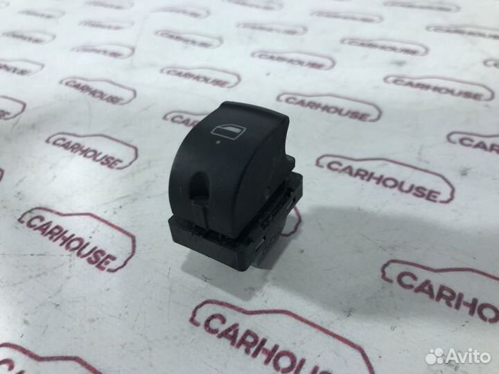 Кнопка стеклоподъемника передняя левая Audi Q7