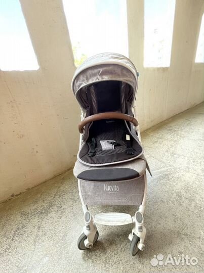 Коляска nuovita giro