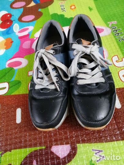 Кроссовки 35 размер