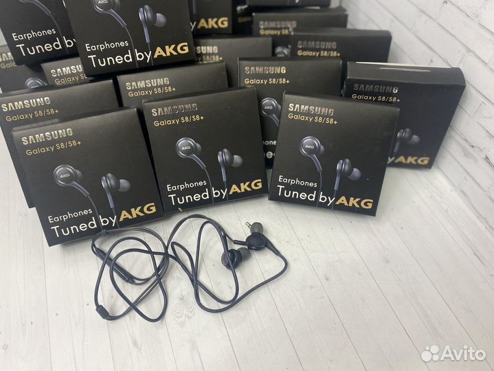 Наушники Samsung AKG s8 новые
