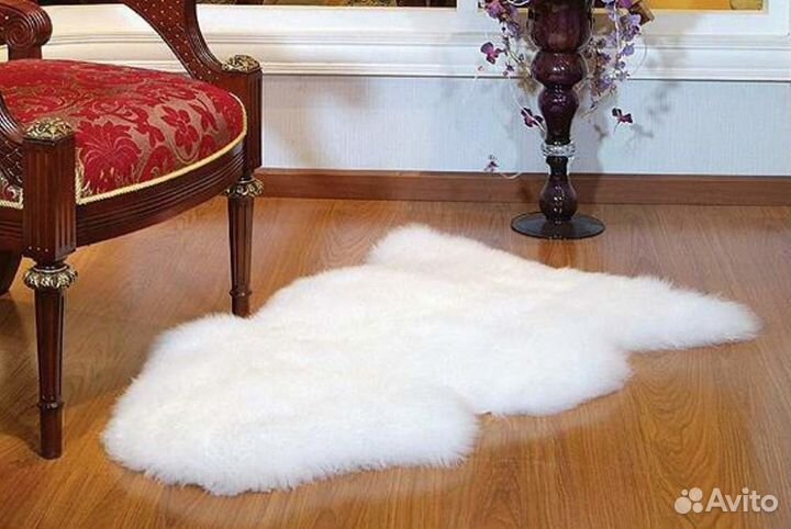 Шкуры овцы пушистые белые большие