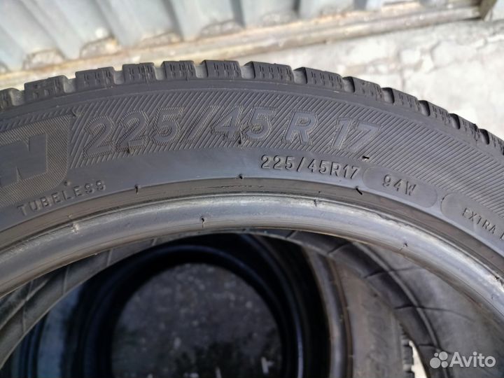 Michelin CrossClimate+ 225/45 R17 94W