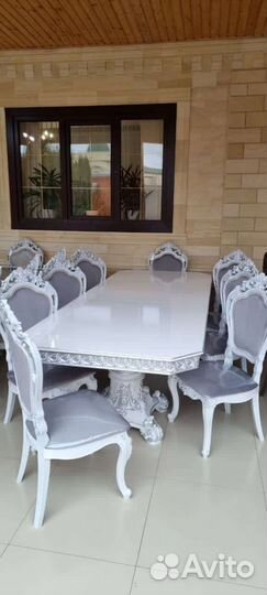 Кухонный стол