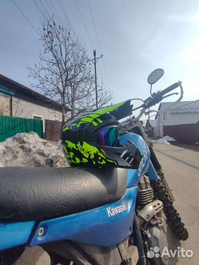 Мото шлем кроссовый