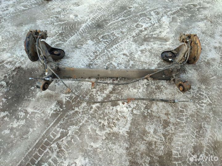 Задняя балка Kia Rio3 Hyundai Solaris 1