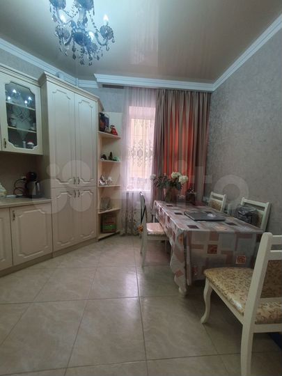 1-к. квартира, 47 м², 1/3 эт.